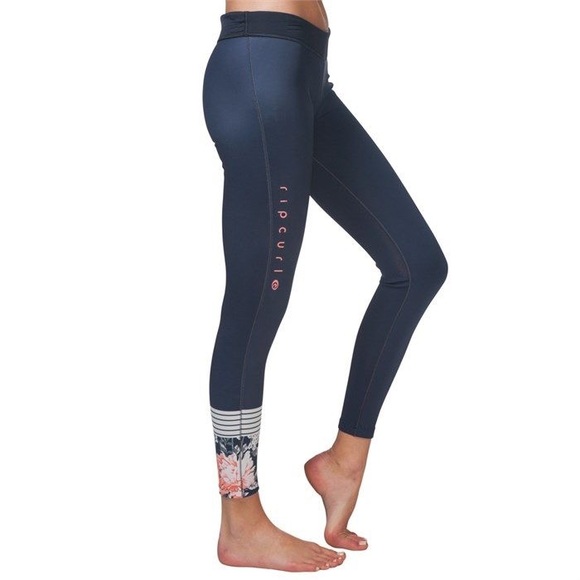 Rip Curl Other - Ripcurl G-bomb flower surf pants